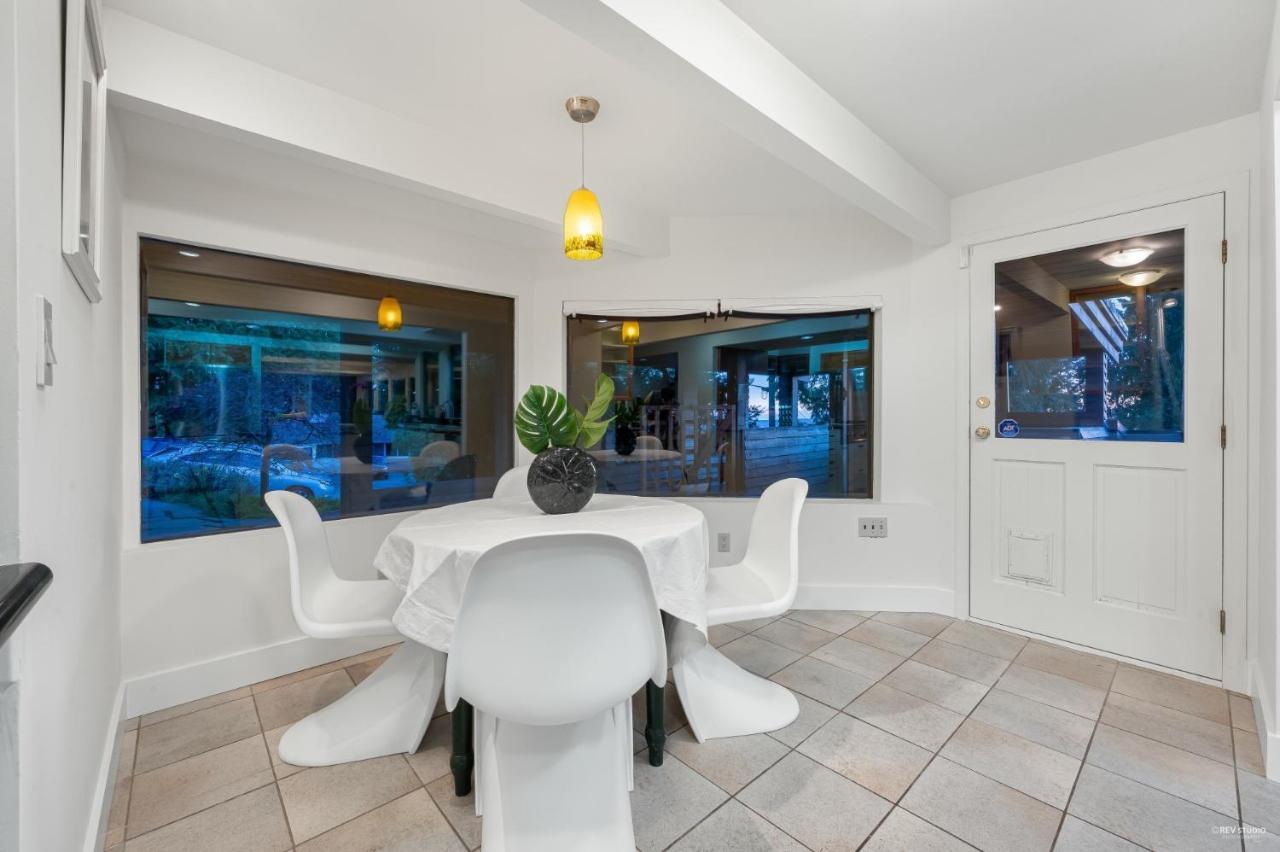 נורת וונקובר Cypress: Private Bedroom/Bathroom/Office, With Shared Pool, Hot Tub מראה חיצוני תמונה