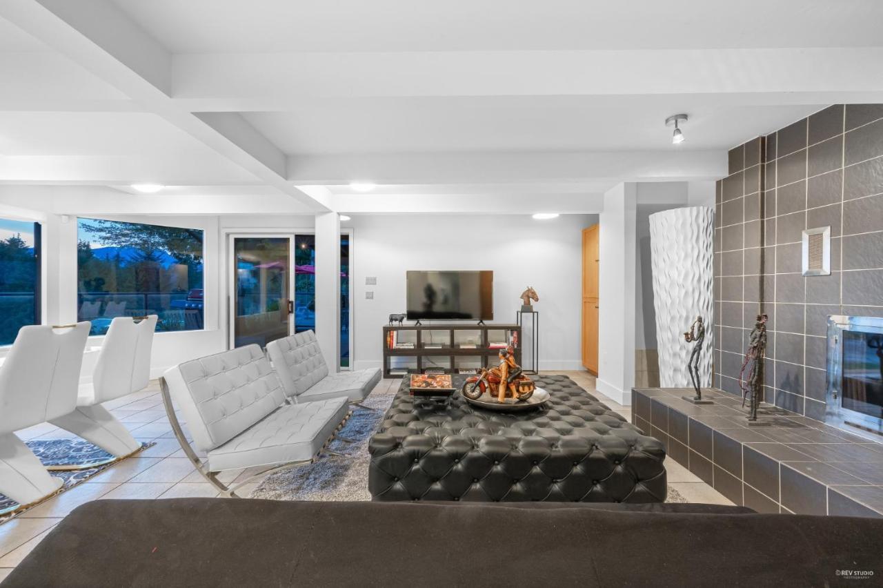 נורת וונקובר Cypress: Private Bedroom/Bathroom/Office, With Shared Pool, Hot Tub מראה חיצוני תמונה